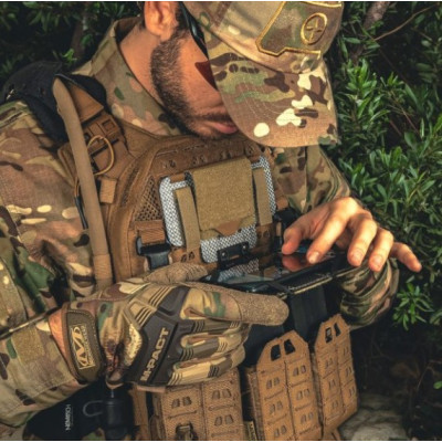 admin pouch phone verde