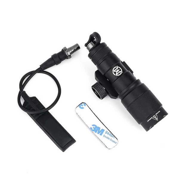 Linterna tactica WADSN M300C negra