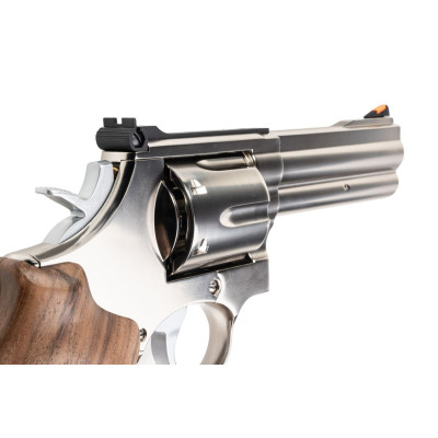 Revolver ares 686 4 pulgadas CO2 plata