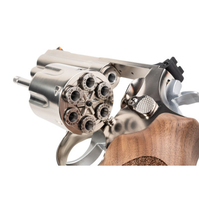 Revolver ares 686 4 pulgadas CO2 plata